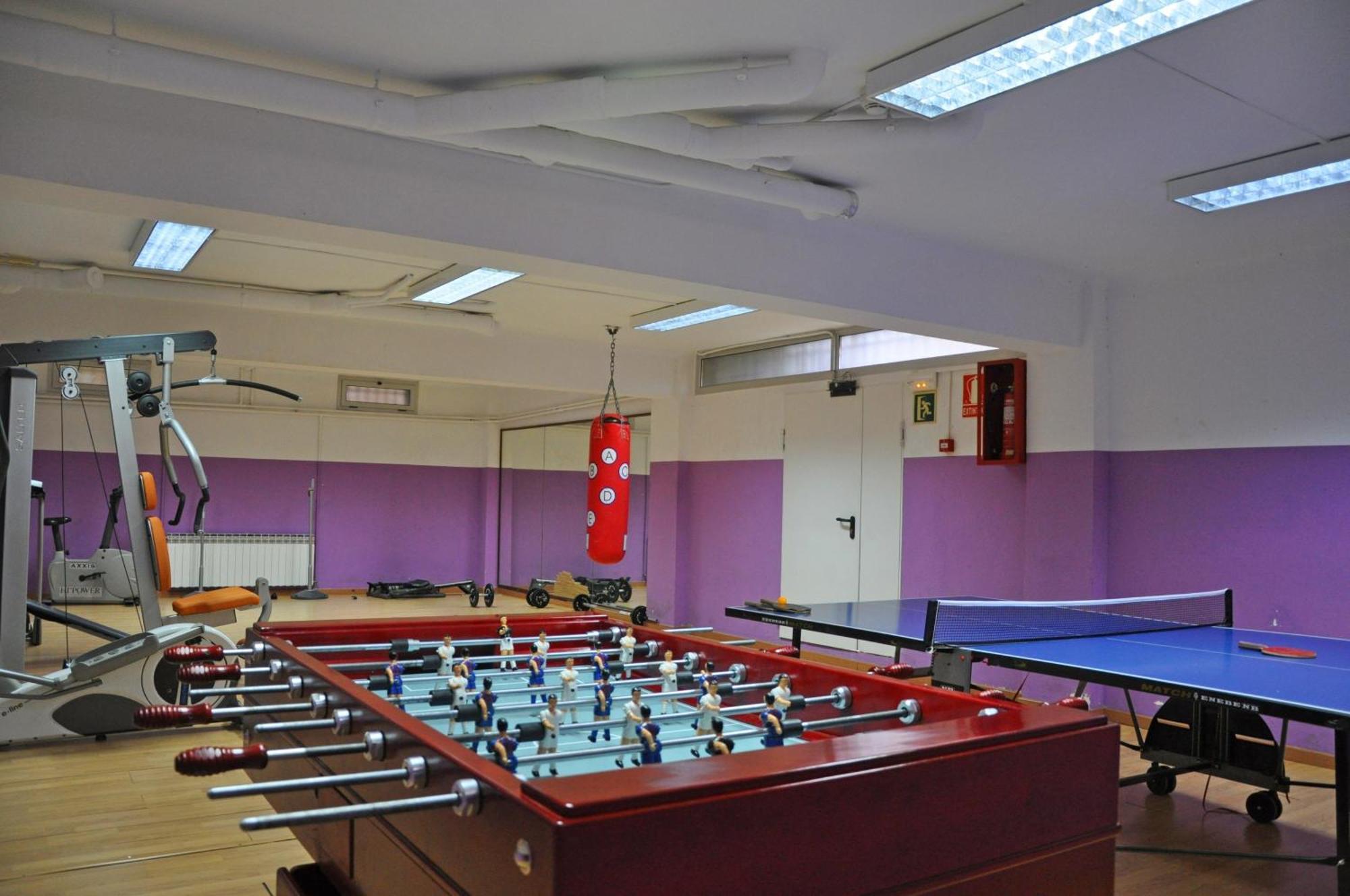 Residencia Universitaria Resa Sant Jordi Таррагона Екстер'єр фото